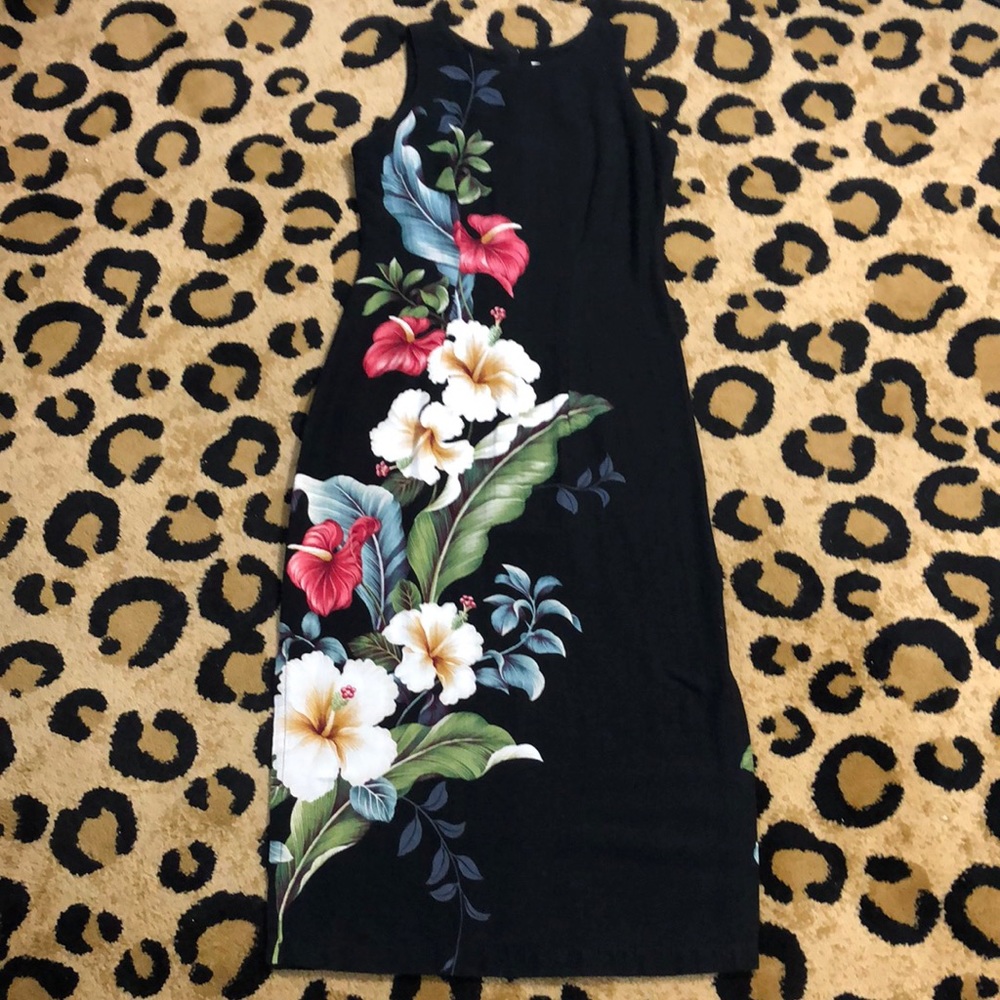 Authentic Vintage "Made in Hawai'" Woven Cotton
Poplin Dress by lolani